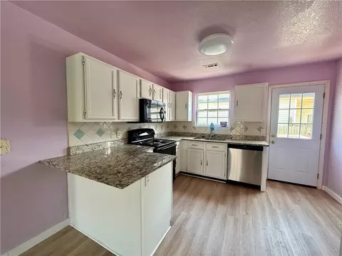 Kitchen - 380 Cascade Cir, Springdale, AR 72764 photo 1 of 3