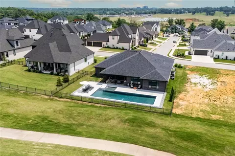 View/Area - 4306 S Exeter, Rogers, AR 72758 photo 3 of 6
