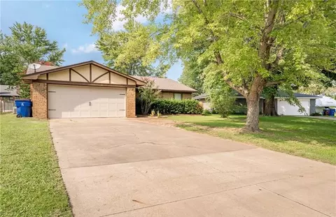 5913 Enid St, Fort Smith, AR 72903