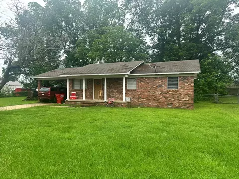 Exterior - 30 S 5th Ave, Dardanelle, AR 72834 photo 2 of 4