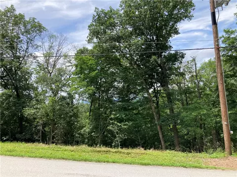 259 Holiday Island Dr, Holiday Island, AR 72631