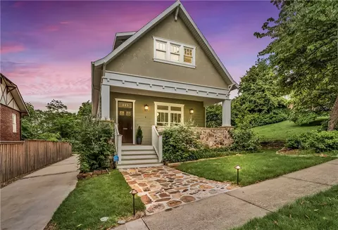 445 N Mock Ave, Fayetteville, AR 72701