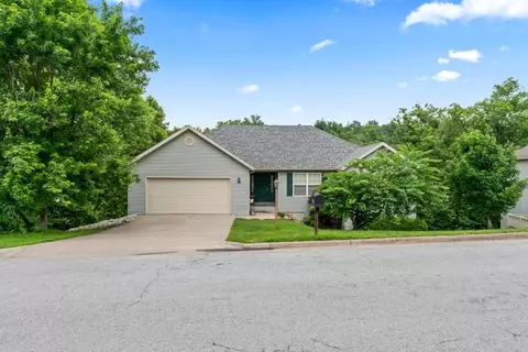 Exterior - 150 Cedar Wood Ave, Branson, MO 65616 photo 4 of 4