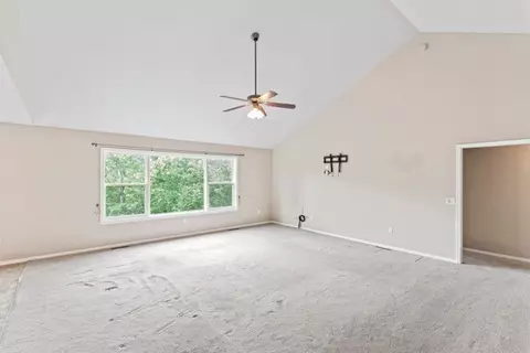 Living - 150 Cedar Wood Ave, Branson, MO 65616 photo 3 of 7