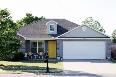15072 White Fawn Dr, Garfield, AR 72732