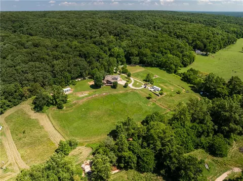 21569 Sibley Rd, Sulphur Springs, AR 72768
