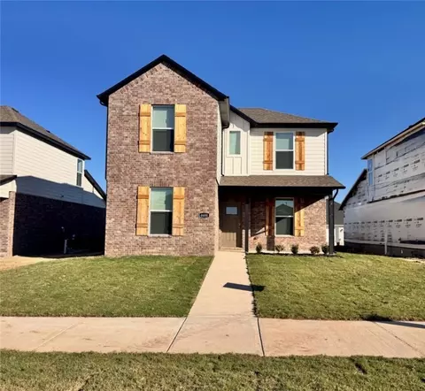 4688 W Aurora St, Fayetteville, AR 72704