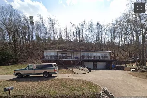 18463 Coppermine Rd, Rogers, AR 72756
