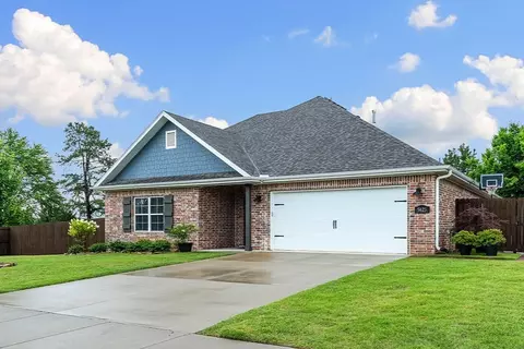 5623 Lavender Ave, Springdale, AR 72762
