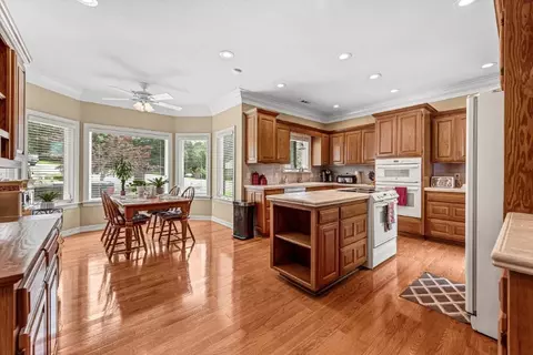 Kitchen - 8270 Titleist Cir, Rogers, AR 72756 photo 1 of 4
