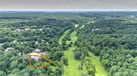 View/Area - 8270 Titleist Cir, Rogers, AR 72756 photo 4 of 5