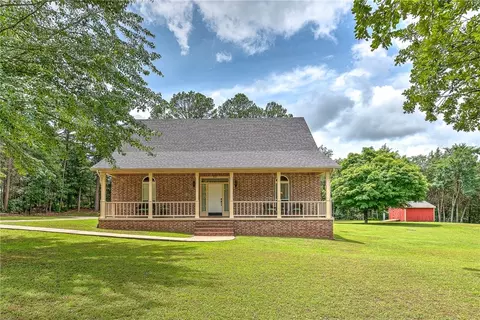 800 Governor Rd, Huntsville, AR 72740