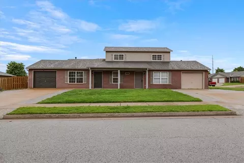 3402 SW Victoria Pl, Bentonville, AR 72712