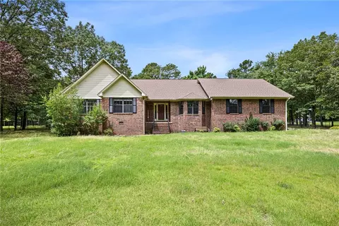 181 Park Rd, Russellville, AR 72802