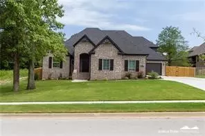 3110 E Pebblestone, Fayetteville, AR 72701