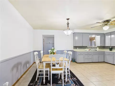 Dining - 102 Mockingbird St, Harrison, AR 72601 photo 2 of 2