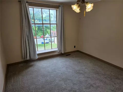 Bedroom - 219 W Rush Ave, Harrison, AR 72601 photo 1 of 5