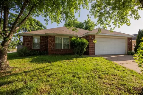 6406 SW Meadow Well Ave, Bentonville, AR 72713