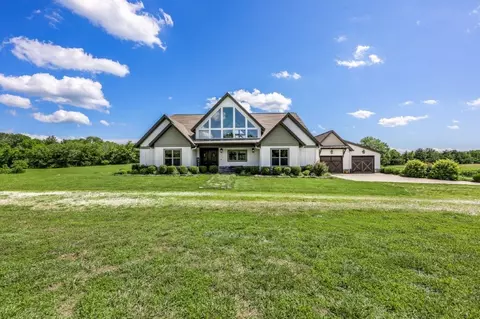 16325 Sunset Rd, Winslow, AR 72959