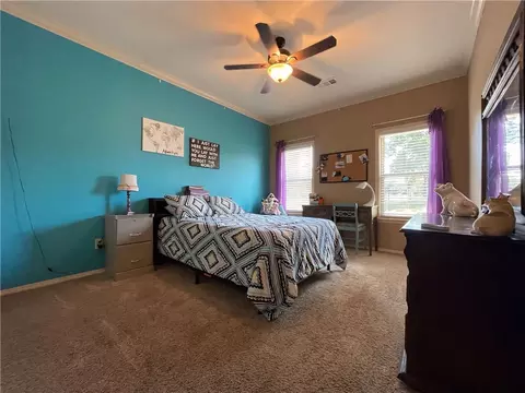 Bedroom - 4860 Buck Mountain Rd, Dover, AR 72837 photo 4 of 8