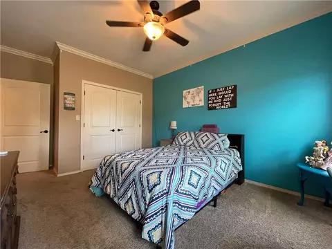 Bedroom - 4860 Buck Mountain Rd, Dover, AR 72837 photo 5 of 8