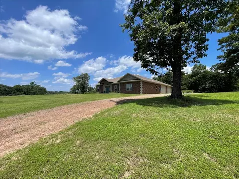 Exterior - 4860 Buck Mountain Rd, Dover, AR 72837 photo 7 of 16