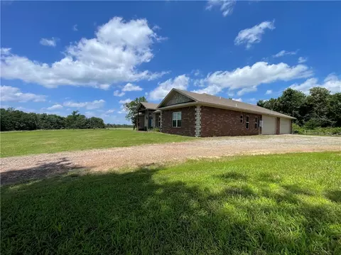 Exterior - 4860 Buck Mountain Rd, Dover, AR 72837 photo 8 of 16