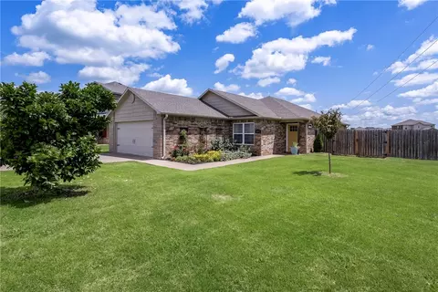 4342 Augustine Dr, Springdale, AR 72762