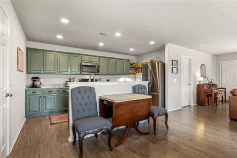 Kitchen - 4342 Augustine Dr, Springdale, AR 72762 photo 2 of 3
