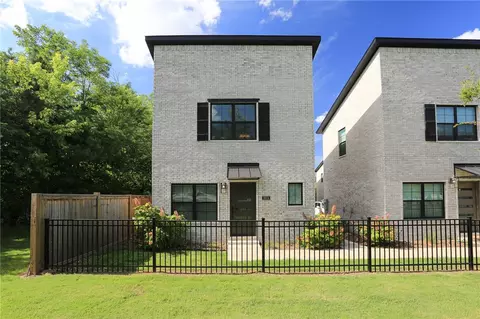 1572 Cato Springs Rd, Fayetteville, AR 72701