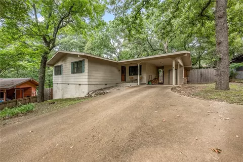 6 Redditch Ln, Bella Vista, AR 72714