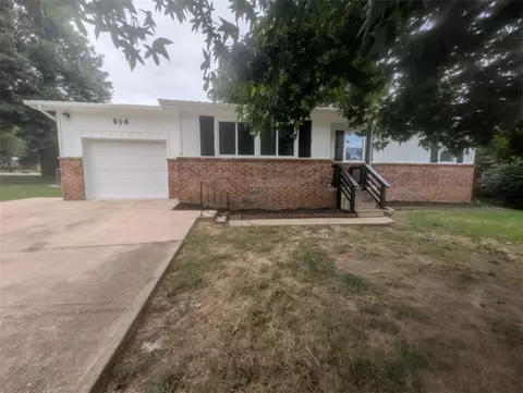 914 Quail Ave, Harrison, AR 72601