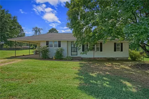 10746 Sr 27, Hector, AR 72843