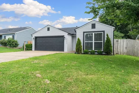 2905 NE 12th St, Bentonville, AR 72712