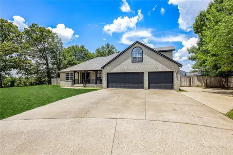 3310 Colton Dr, Springdale, AR 72762