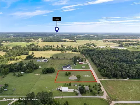 10895 Keller Rd, Centerton, AR 72719