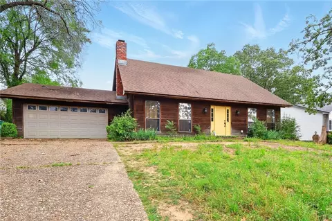 614 Beaconsfield Rd, Sherwood, AR 72120