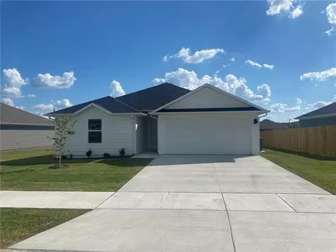940 Rently St, Prairie Grove, AR 72753