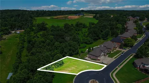 3503 NW Mountainview Rd, Bentonville, AR 72712