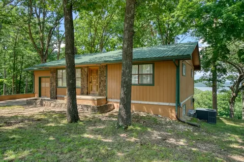 3424 Mundell Rd, Eureka Springs, AR 72631