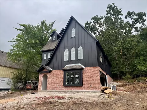 3393 N Bellamy Dr, Fayetteville, AR 72704