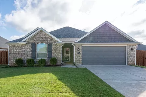 298 S Benchmark Ln, Fayetteville, AR 72704