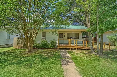 1405 N Detroit Ave, Russellville, AR 72801