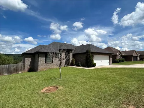 686 W Thornstone Ave, West Fork, AR 72774 photo 3
