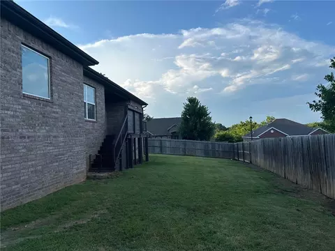 686 W Thornstone Ave, West Fork, AR 72774 photo 23