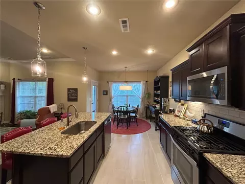686 W Thornstone Ave, West Fork, AR 72774 photo 6