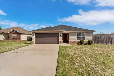 3842 Bueno Ave, Springdale, AR 72764