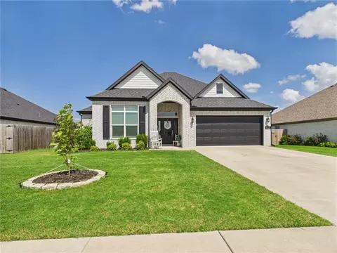 Exterior - 4571 Hamlet St, Springdale, AR 72764 photo 9 of 12