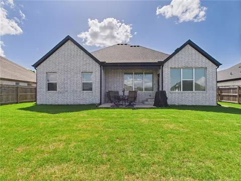 Exterior - 4571 Hamlet St, Springdale, AR 72764 photo 12 of 12