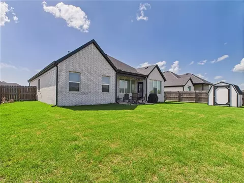 Exterior - 4571 Hamlet St, Springdale, AR 72764 photo 11 of 12